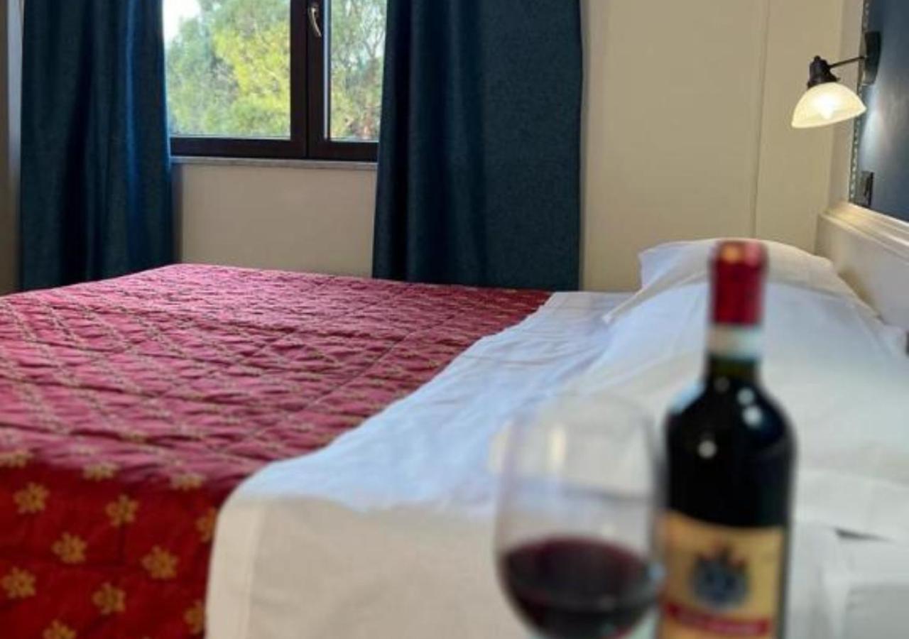Il Grifo Hotel E Bisteccheria Toscana Montepulciano Zewnętrze zdjęcie