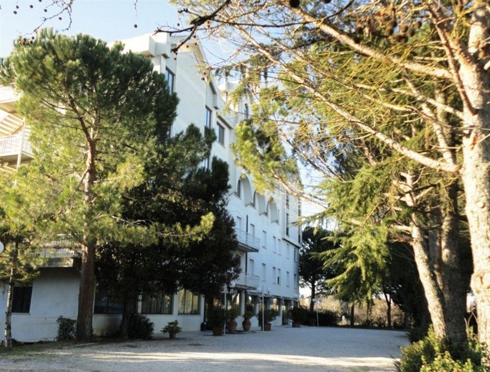 Il Grifo Hotel E Bisteccheria Toscana Montepulciano Zewnętrze zdjęcie