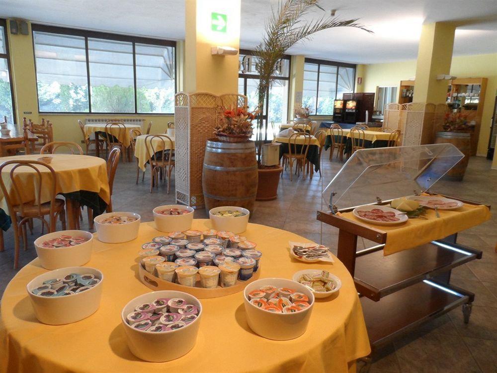 Il Grifo Hotel E Bisteccheria Toscana Montepulciano Zewnętrze zdjęcie