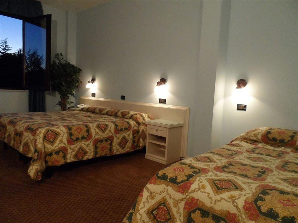 Il Grifo Hotel E Bisteccheria Toscana Montepulciano Zewnętrze zdjęcie
