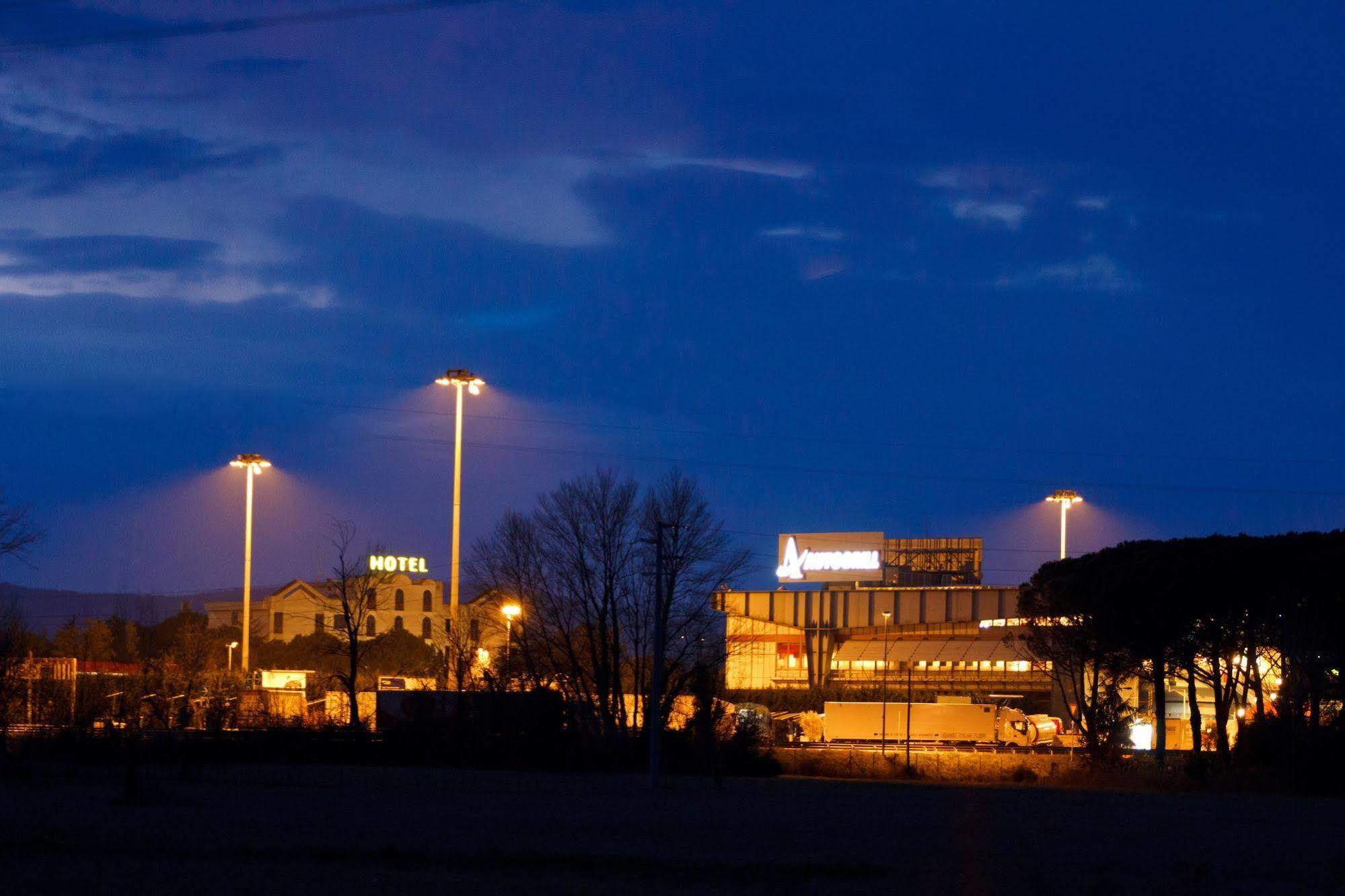 Il Grifo Hotel E Bisteccheria Toscana Montepulciano Zewnętrze zdjęcie