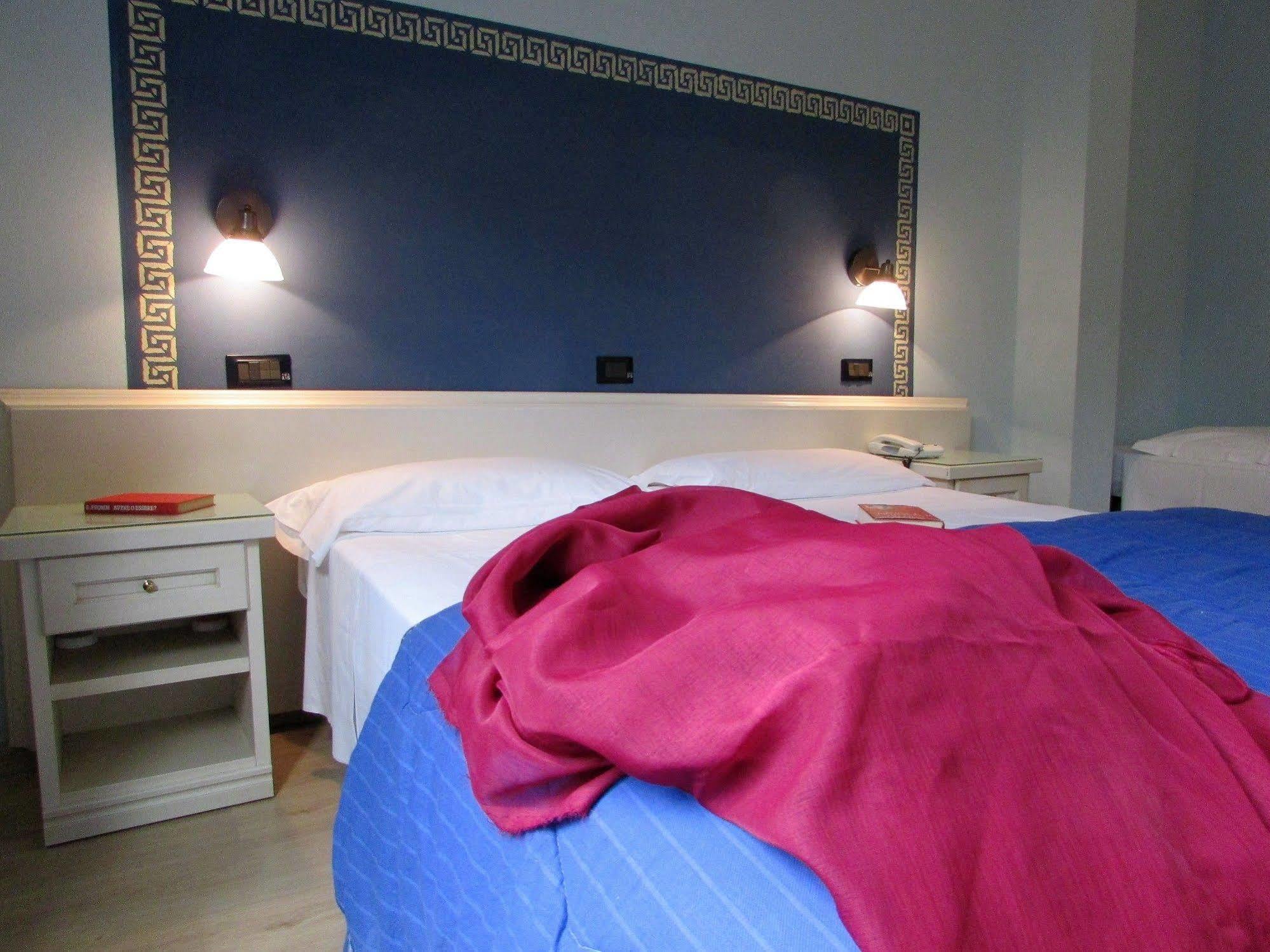 Il Grifo Hotel E Bisteccheria Toscana Montepulciano Zewnętrze zdjęcie